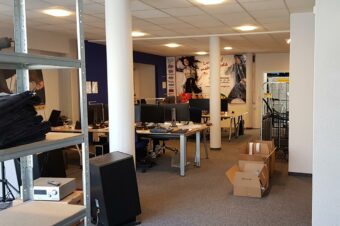 unsere-neuen-online-shop-raume-eingang